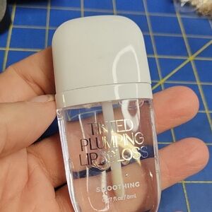 Tinted Plumping Smoothing Lip Gloss 8ml New